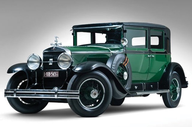 Gangster Al Capone's 1928 Cadillac To Cross Auction Block