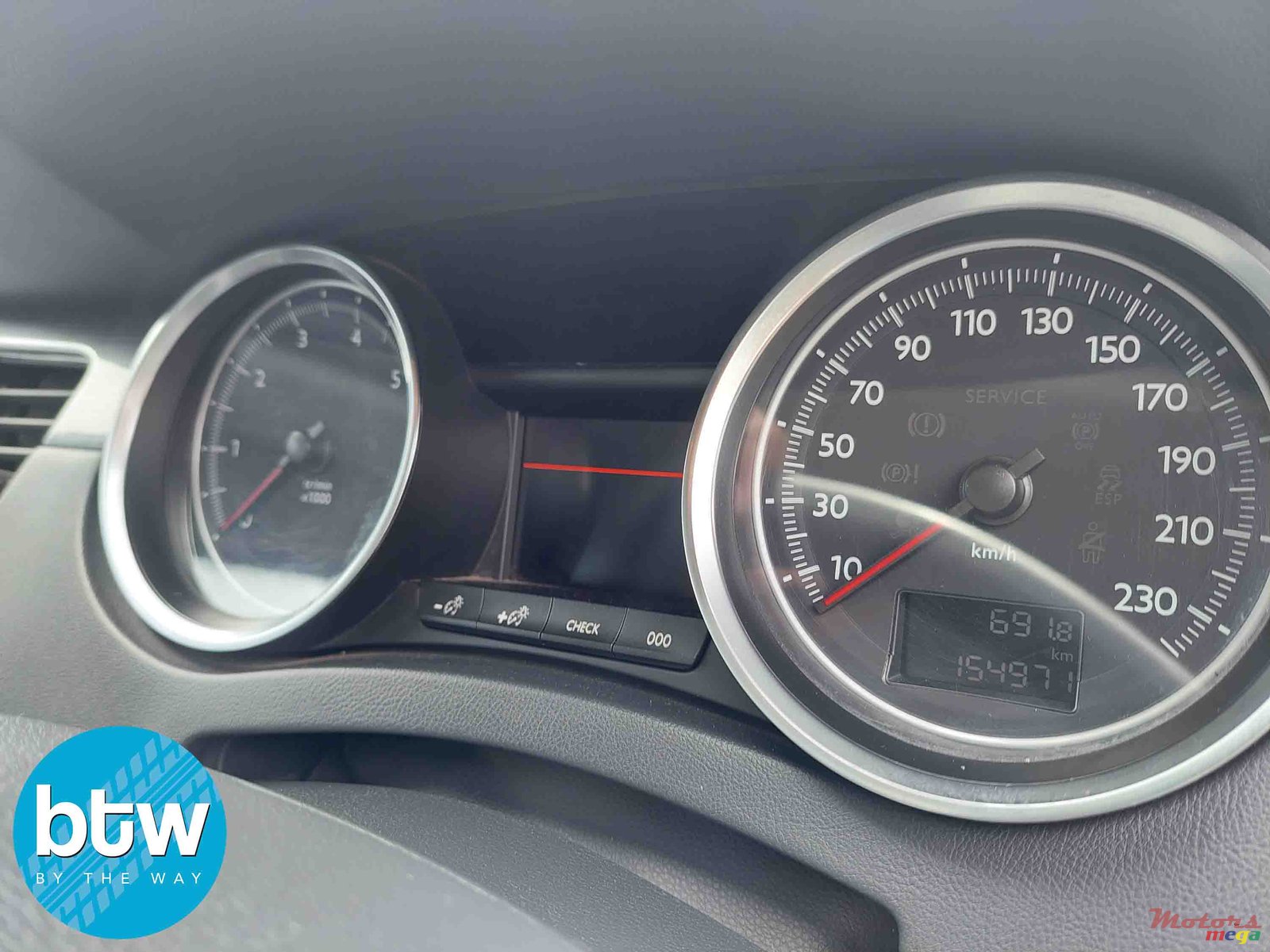 2012' Peugeot 508 photo #7