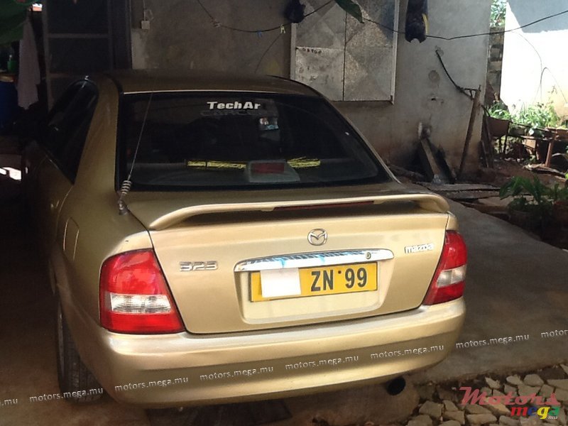 1999' Mazda Full option photo #1