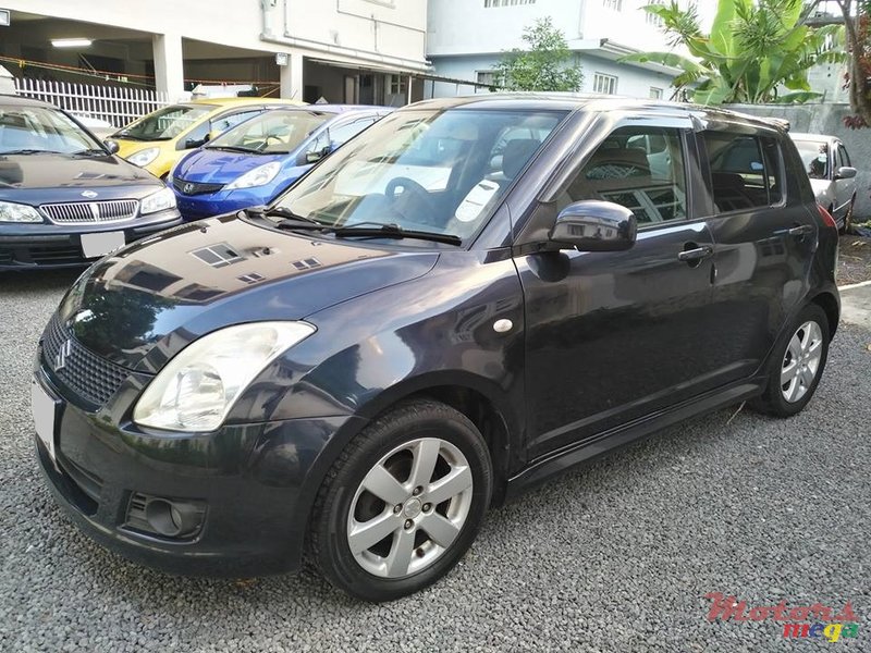 2009' Suzuki Swift photo #4