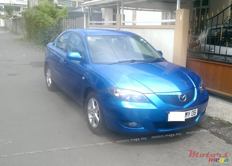 2006' Mazda 3 photo #1