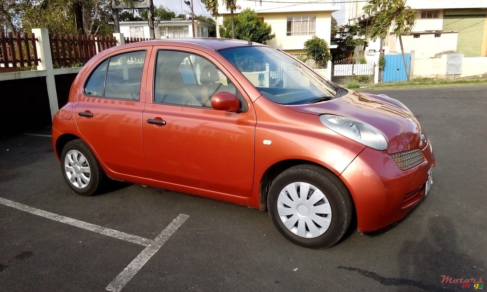 2003' Nissan March photo #1