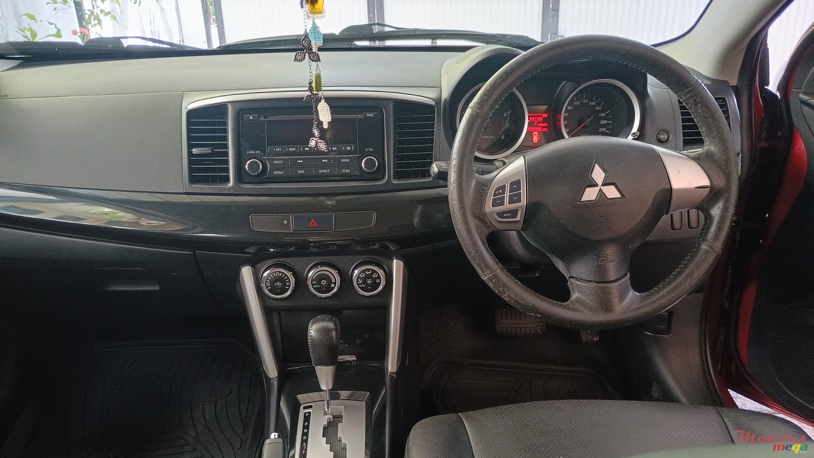 2016' Mitsubishi Lancer X photo #2