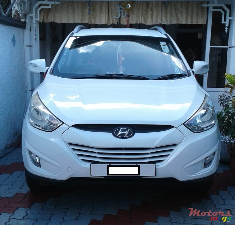 2013' Hyundai ix35 photo #1