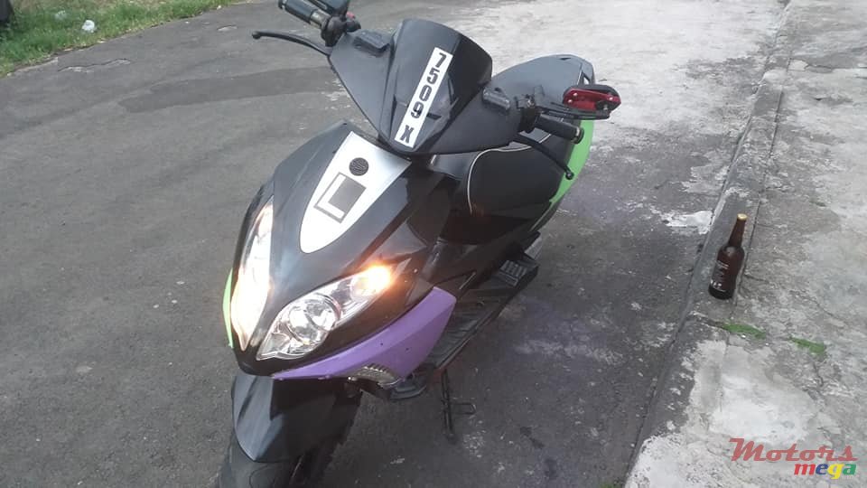 2012' Keeway photo #1