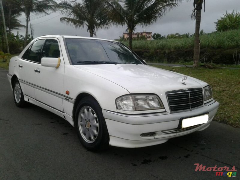 1997' Mercedes-Benz photo #1