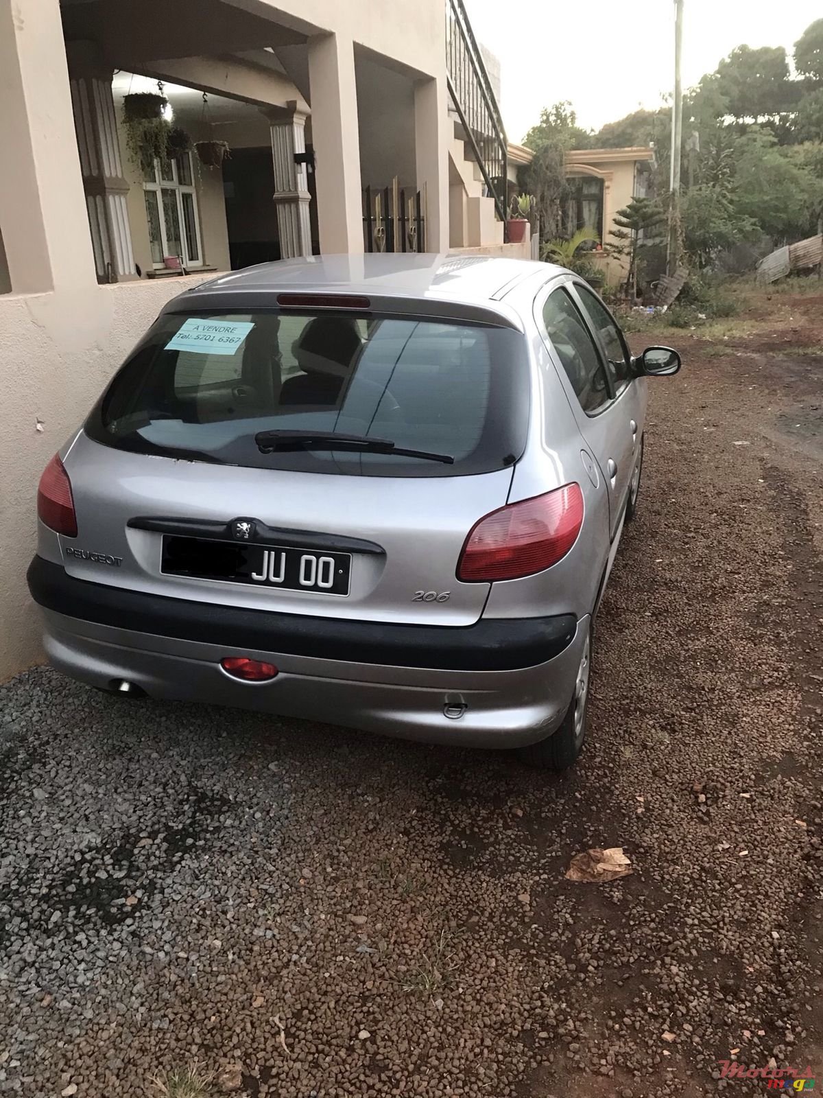 2000' Peugeot 206 photo #2