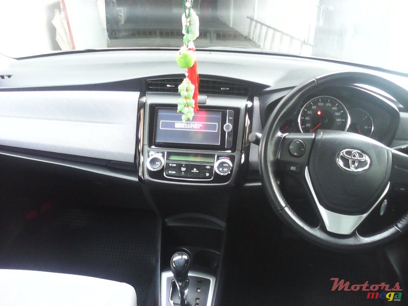 2012' Toyota Axio Grade G photo #5