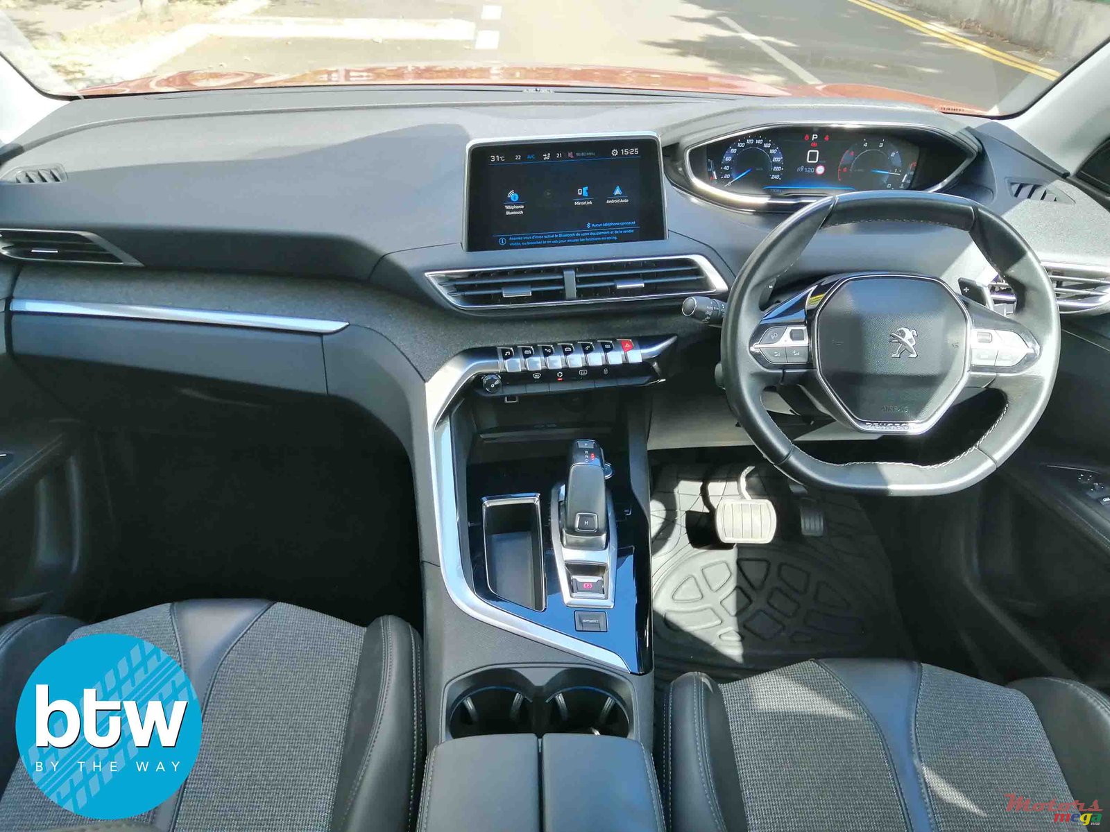 2017' Peugeot 3008 photo #6