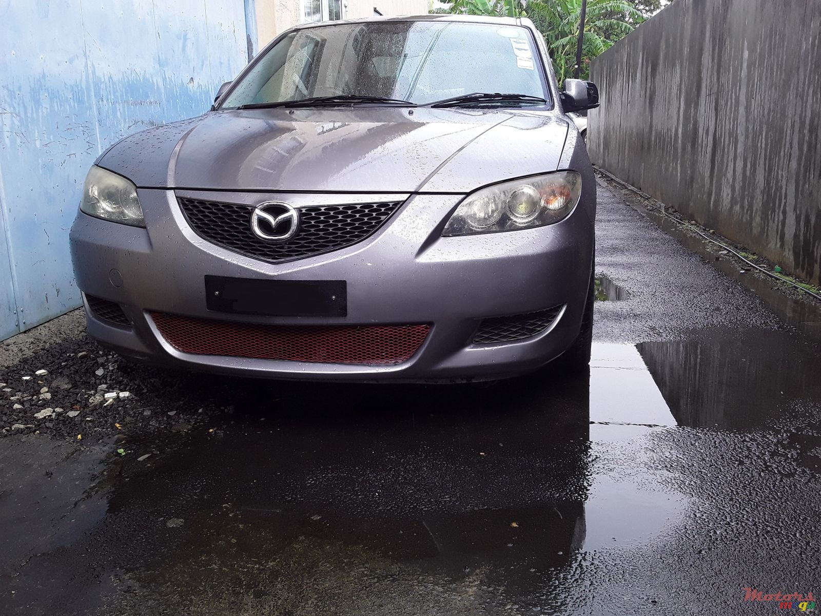 2004' Mazda Axela photo #1