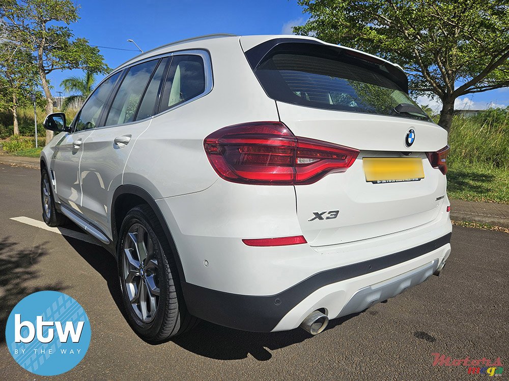 2019' BMW X3 photo #4