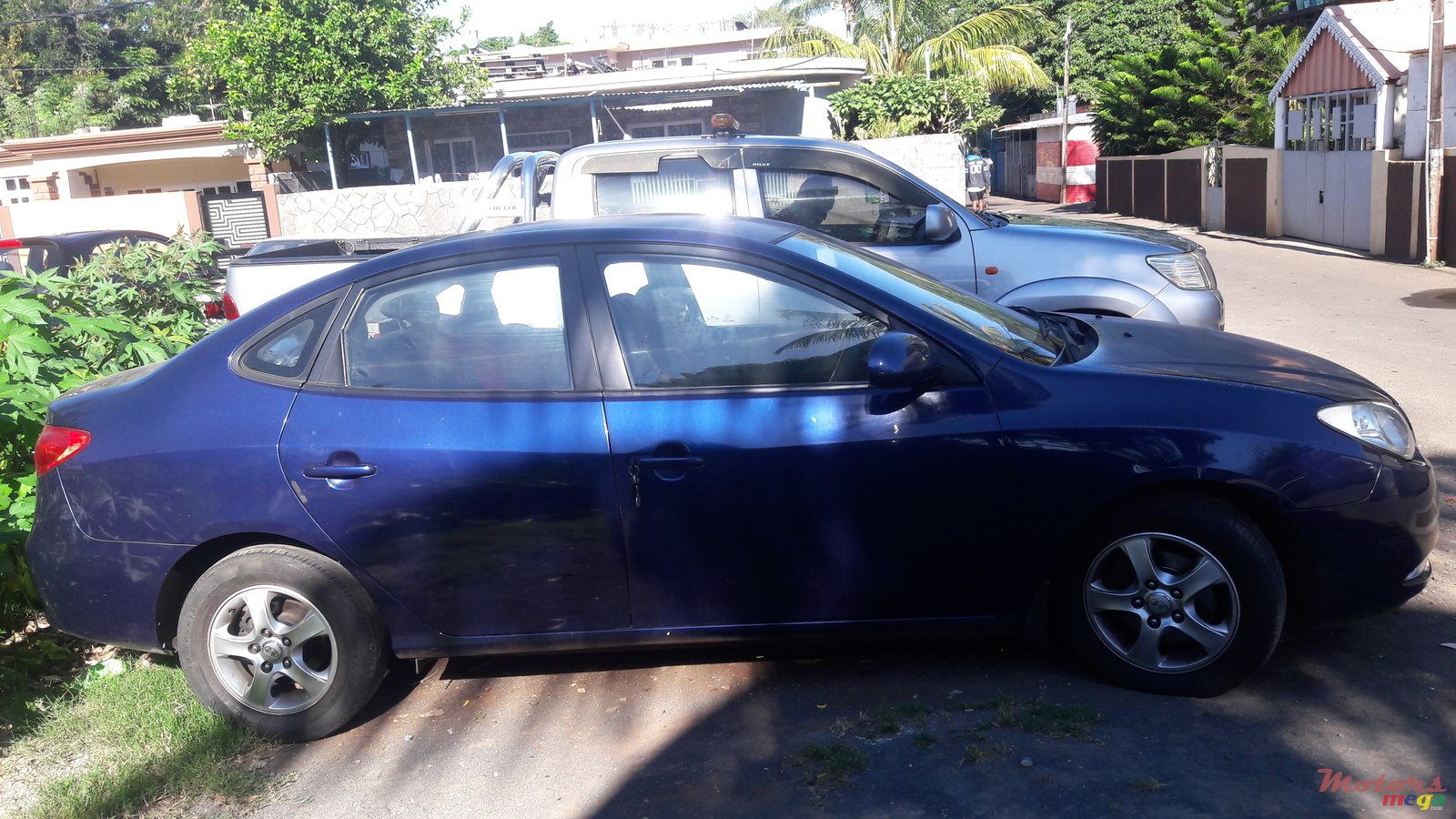 2009' Hyundai Elantra photo #1