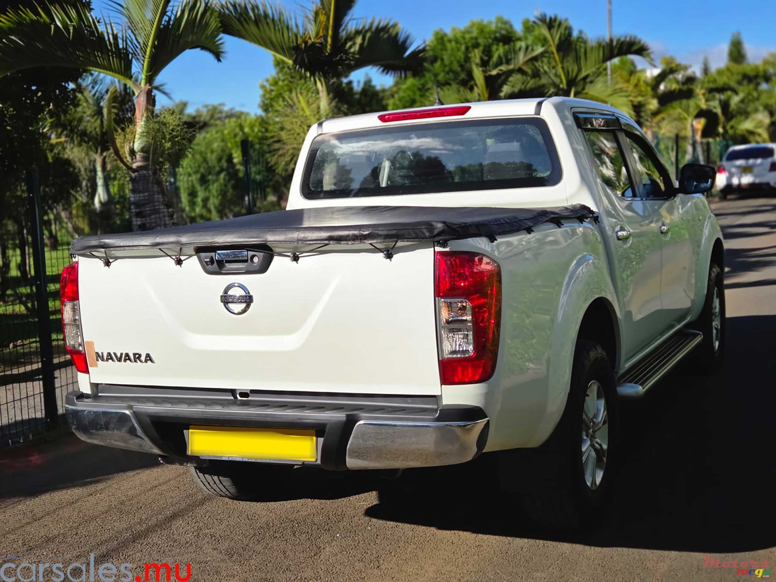 2021' Nissan Navara SE 4x2 photo #4