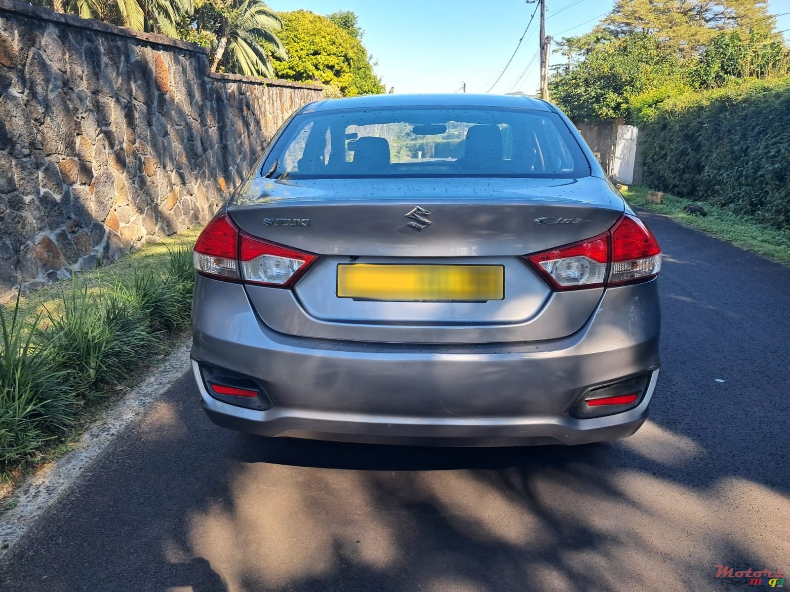 2019' Suzuki Ciaz photo #6