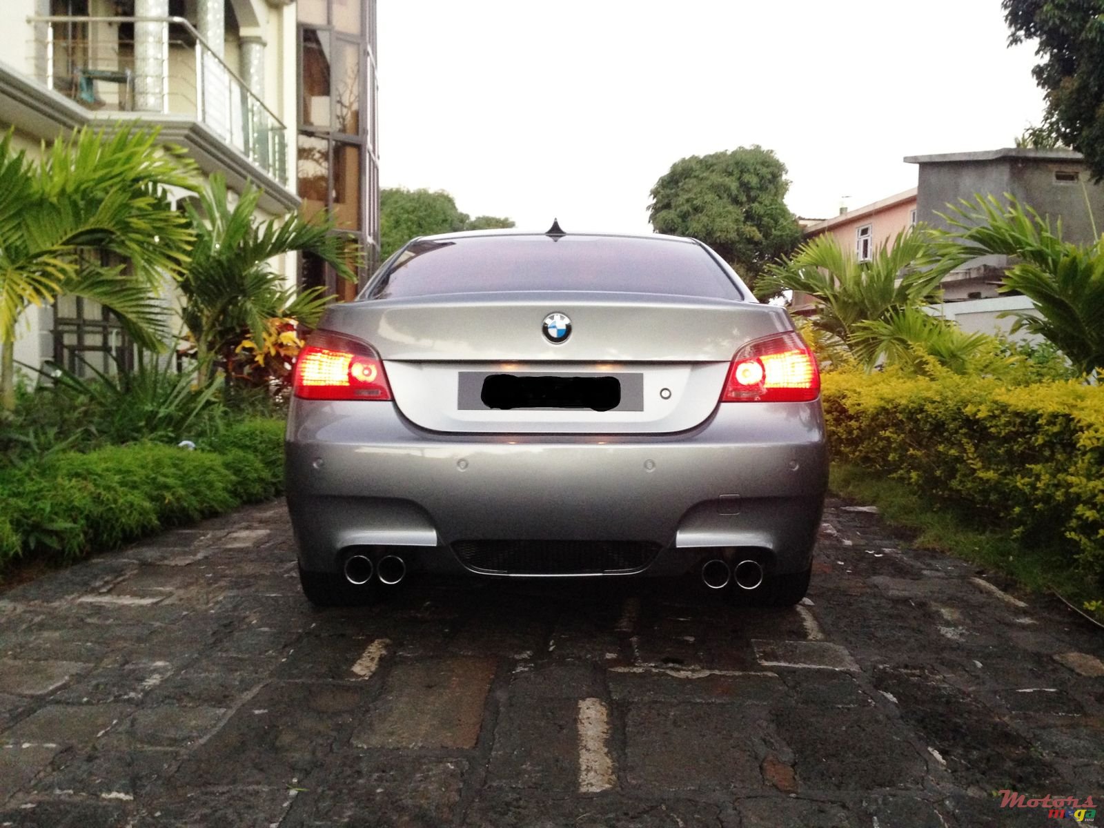 2006' BMW 525 Equipped with original M5 Kit photo #2