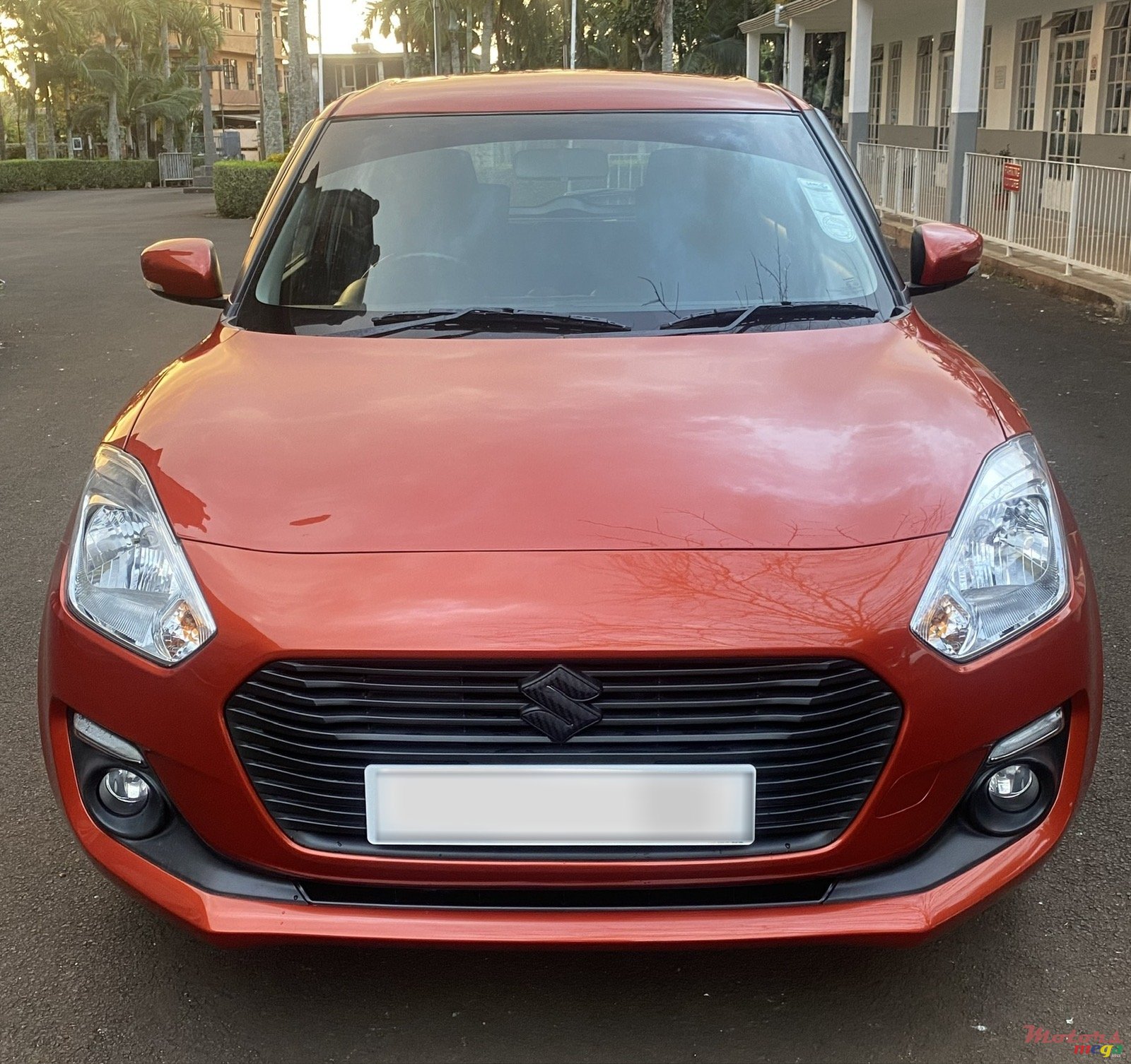 2018' Suzuki Swift Automatic photo #1