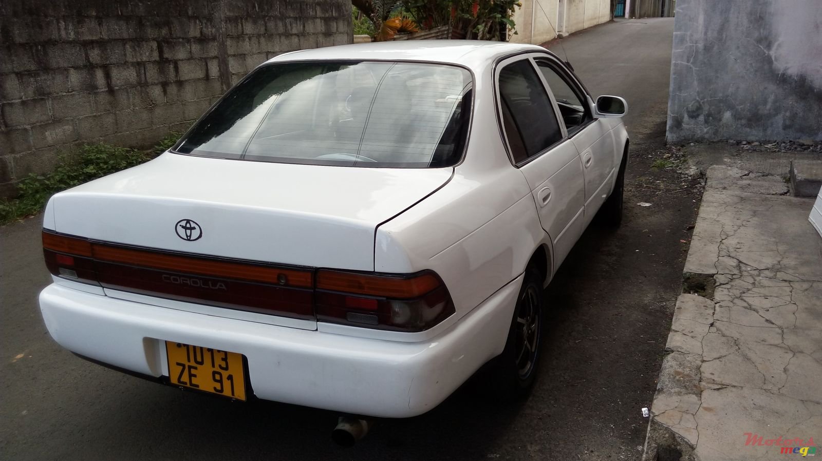1991' Toyota Corolla photo #2