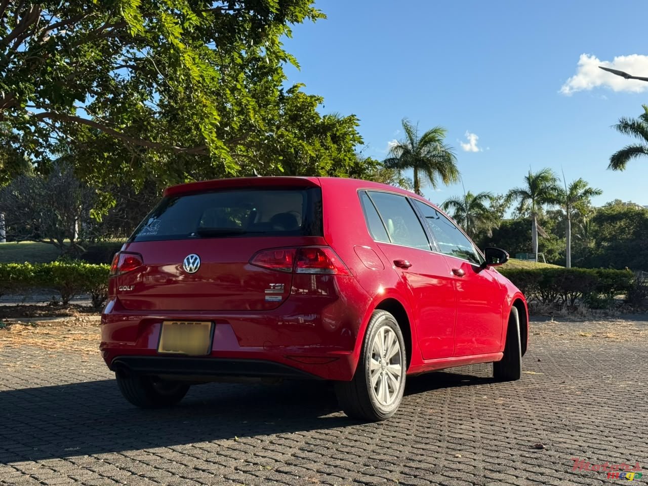 2014' Volkswagen Golf Mk7 photo #1