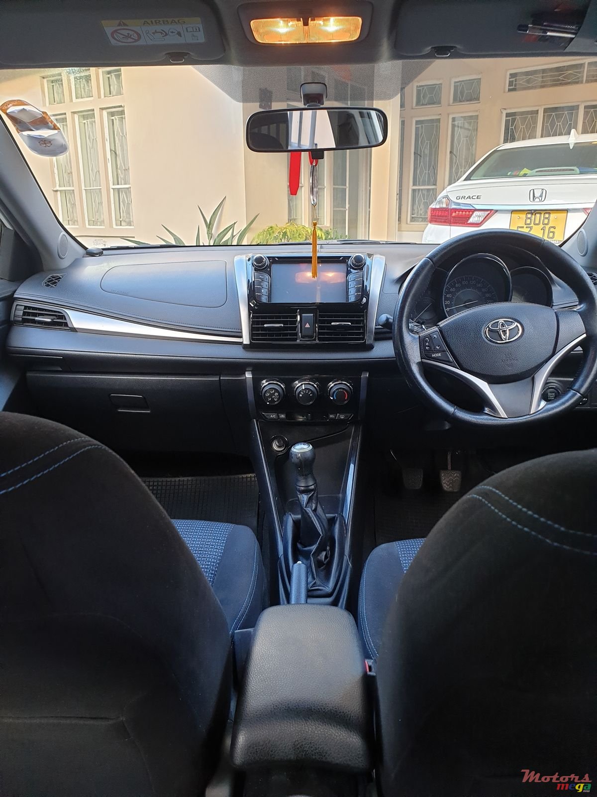 2014' Toyota Yaris SPORTIVO G photo #5