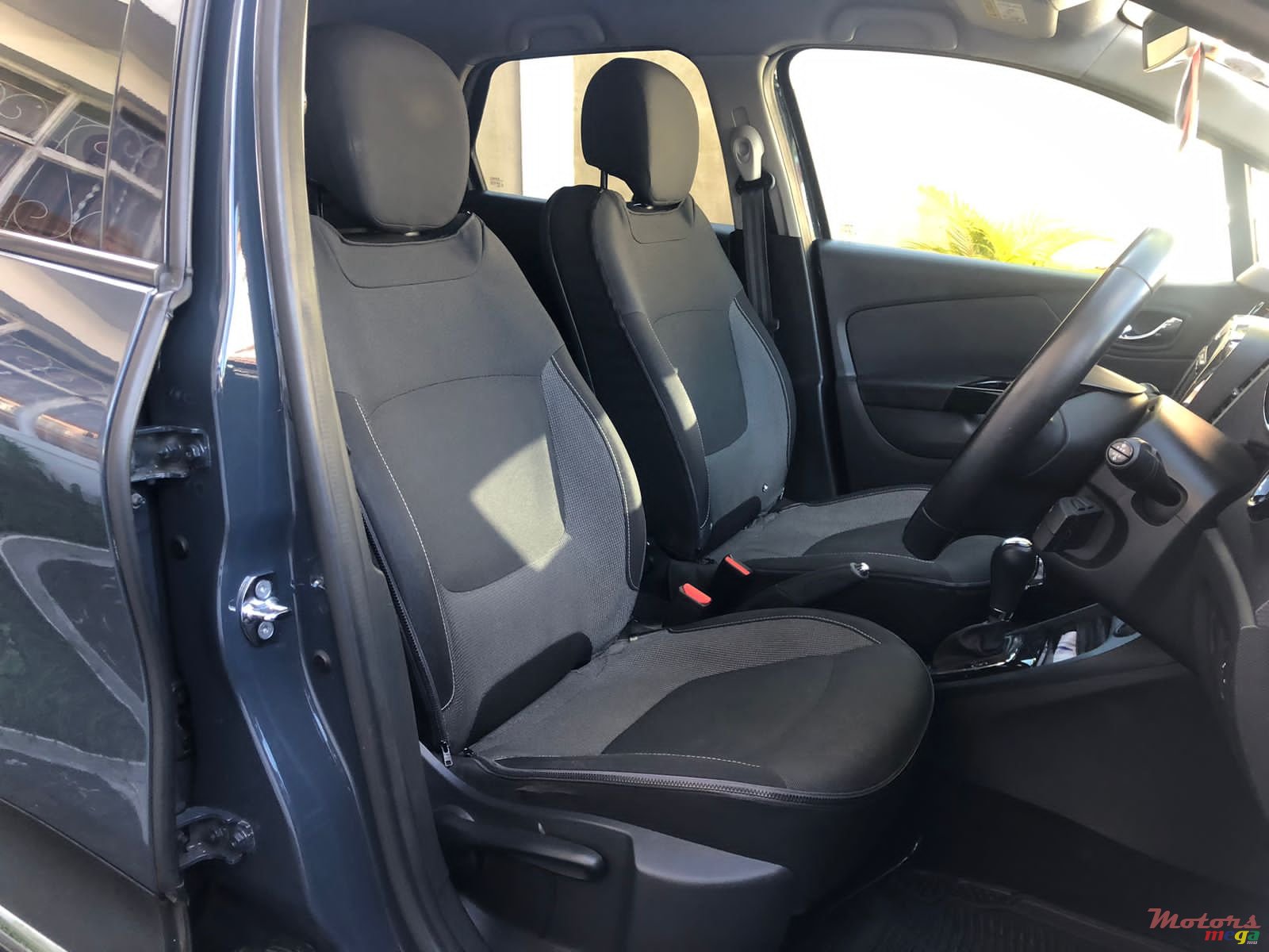 2014' Renault Captur 1.2 Tce photo #6