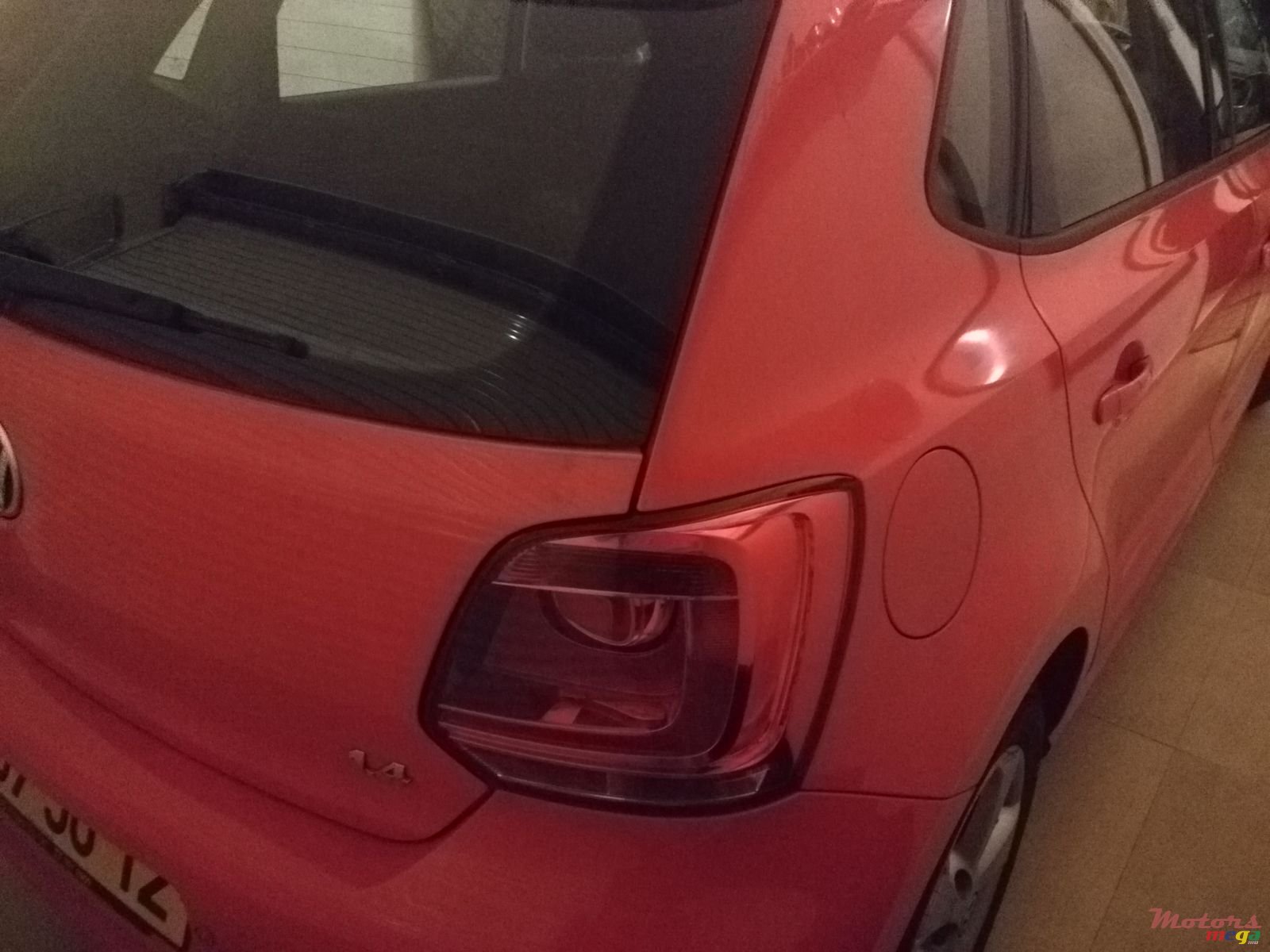 2012' Volkswagen Polo photo #2