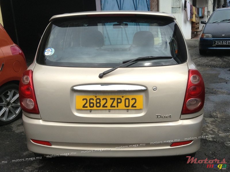 1997' Toyota Duet photo #3