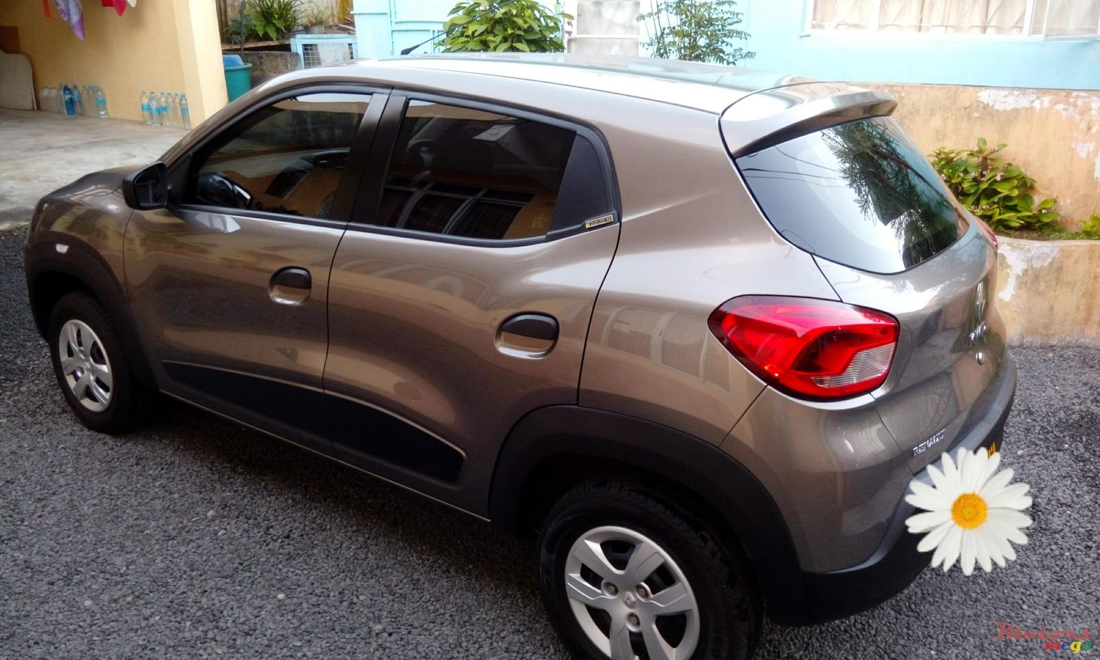 2016' Renault kwid RXT 0.8l photo #6