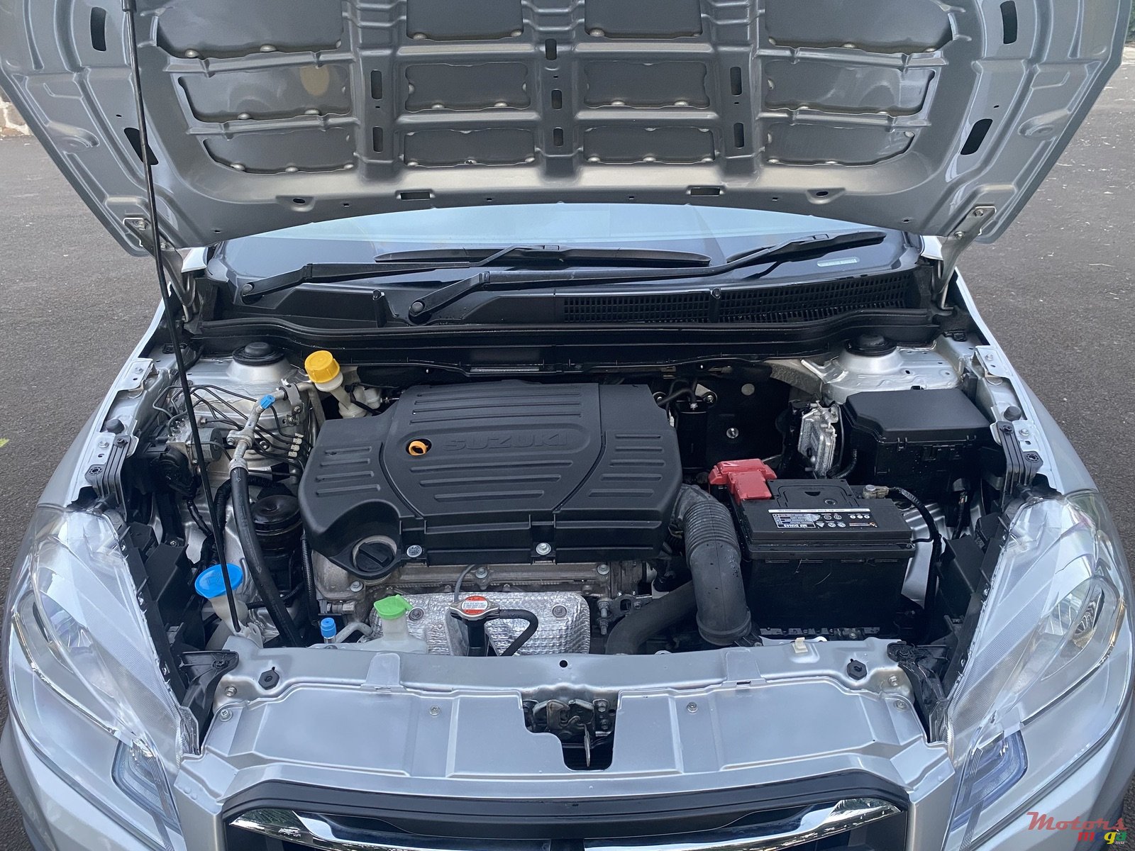 2016' Suzuki SX4 S-Cross SUV photo #7