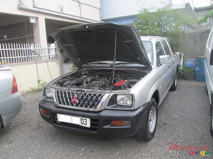 2003' Mitsubishi L 200 photo #6