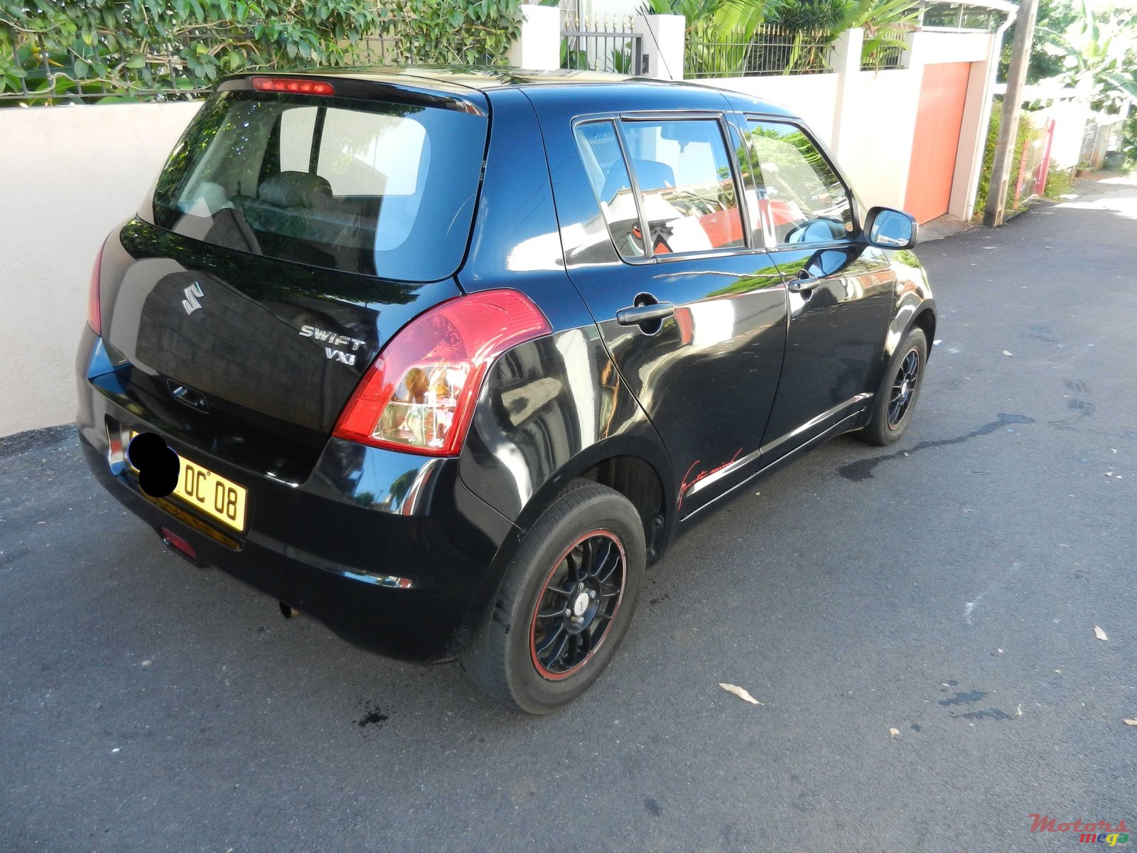 2008' Suzuki Swift photo #4
