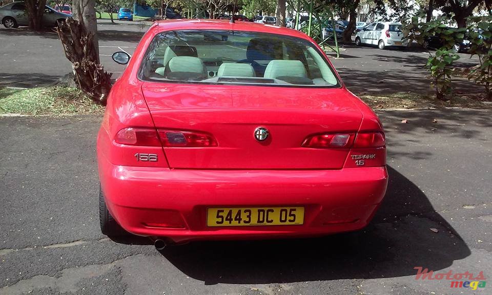 2005' Alfa Romeo 156 photo #3