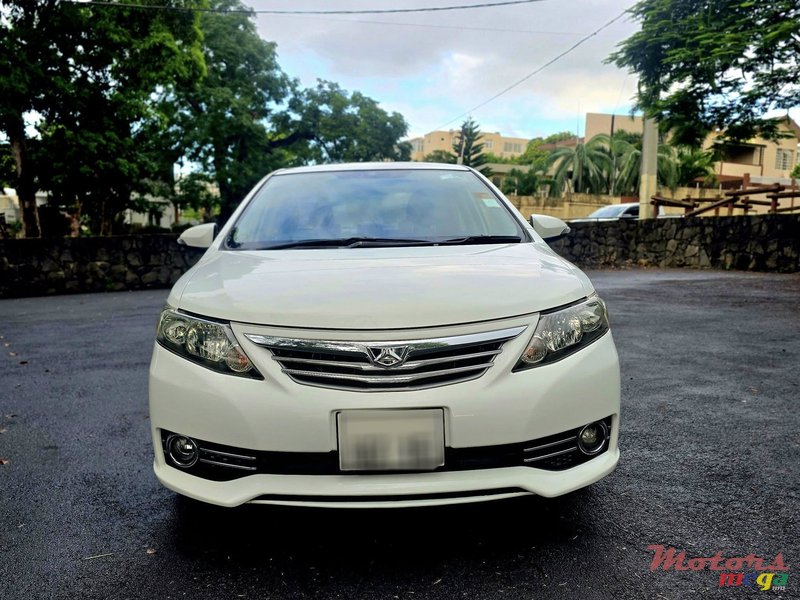 2015' Toyota Allion photo #1