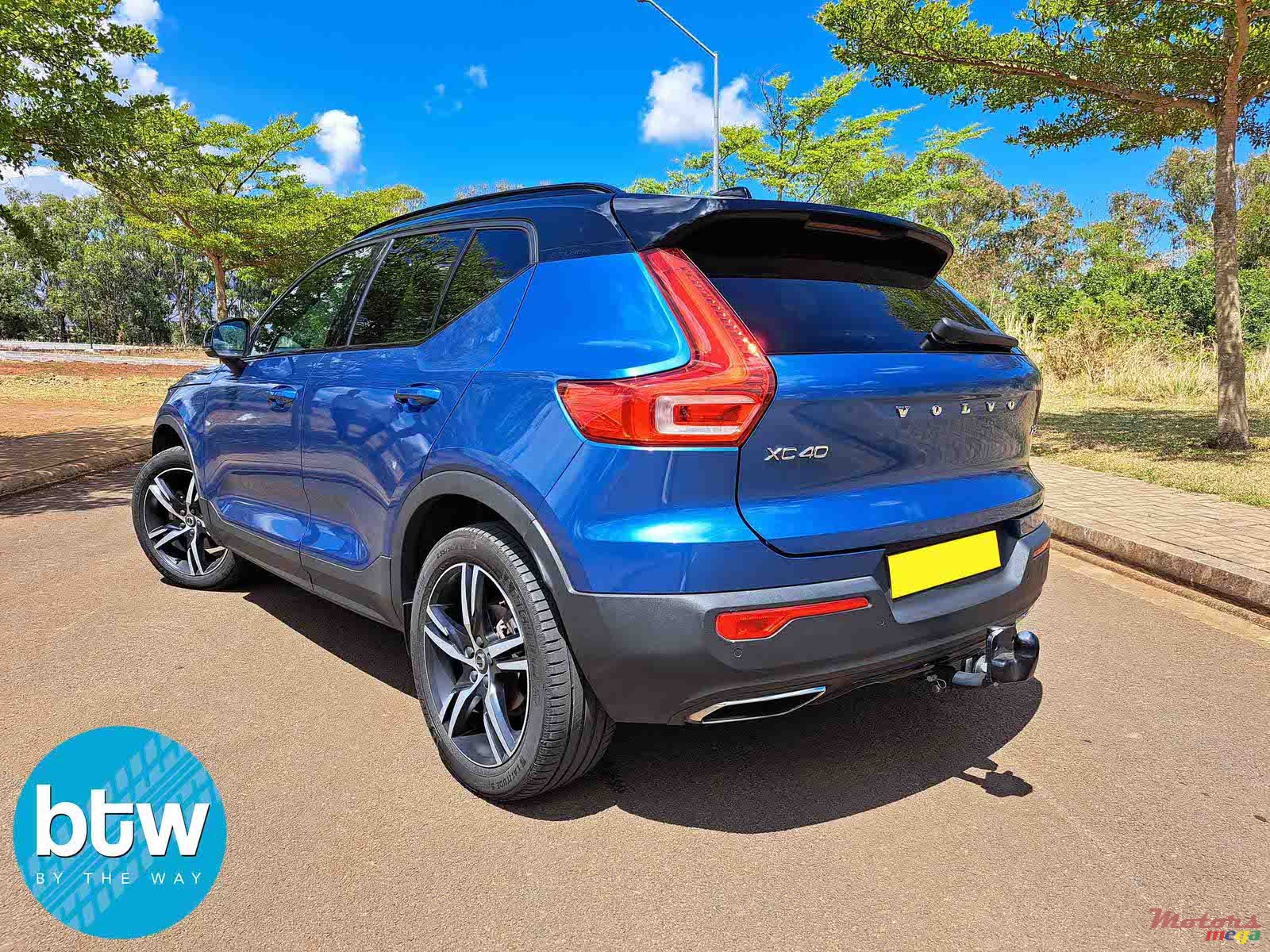 2020' Volvo photo #3