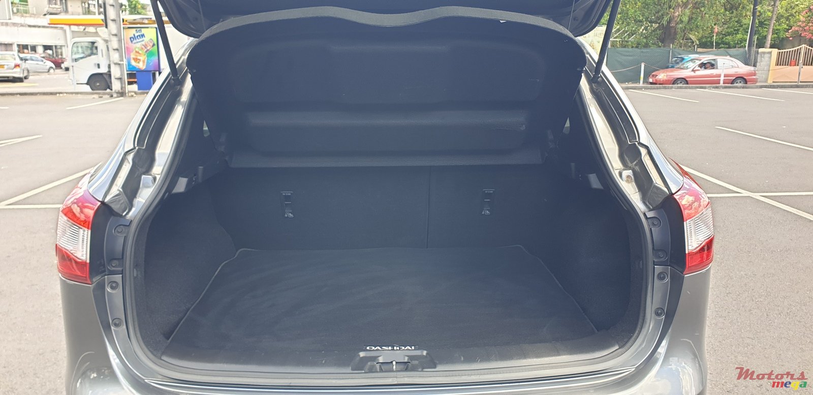 2015' Nissan Qashqai Acenta 1.6 TDI photo #7