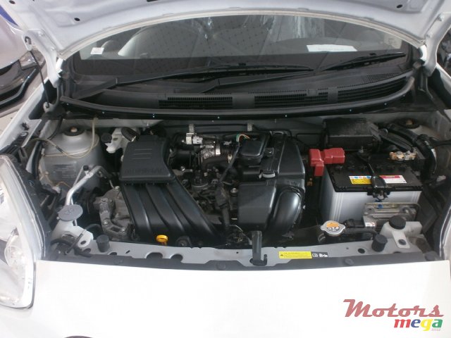 2016' Nissan March photo #7