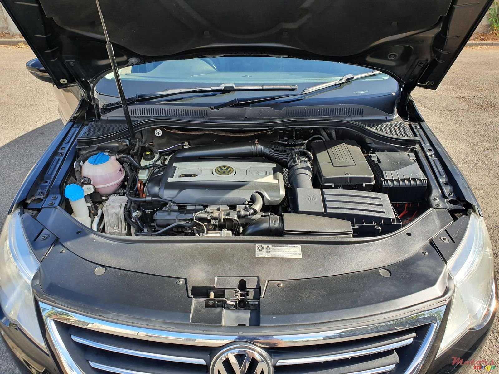 2010' Volkswagen photo #5