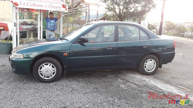 1997' Mitsubishi Lancer photo #4