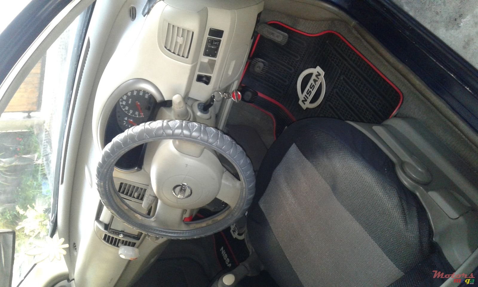 2003' Nissan March AK 12 photo #1