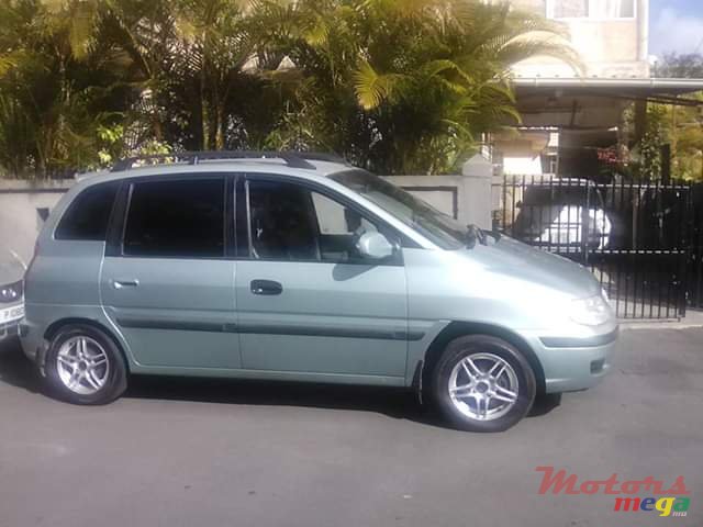 2003' Toyota Matrix photo #3