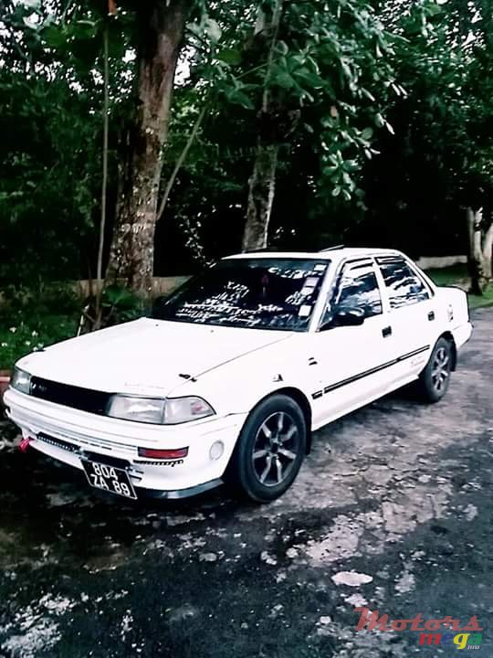 1989' Toyota Corolla photo #5