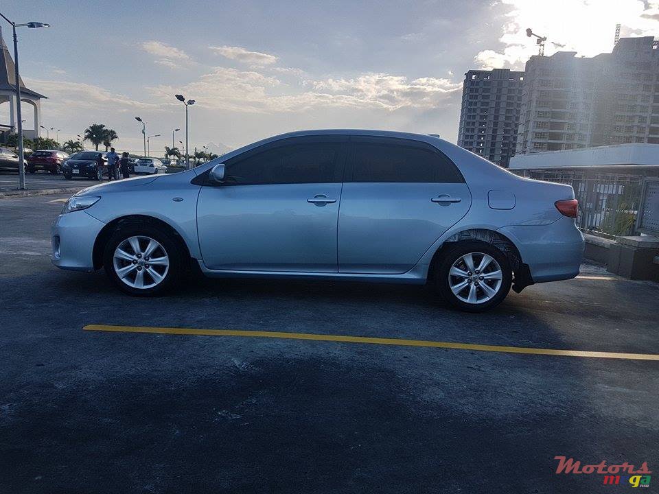 2013' Toyota photo #4