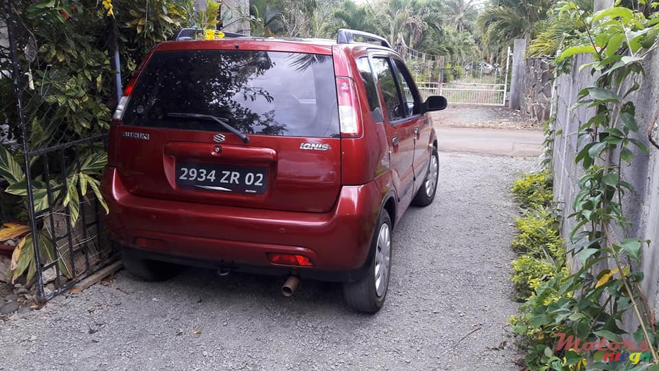 2002' Suzuki Ignis photo #3