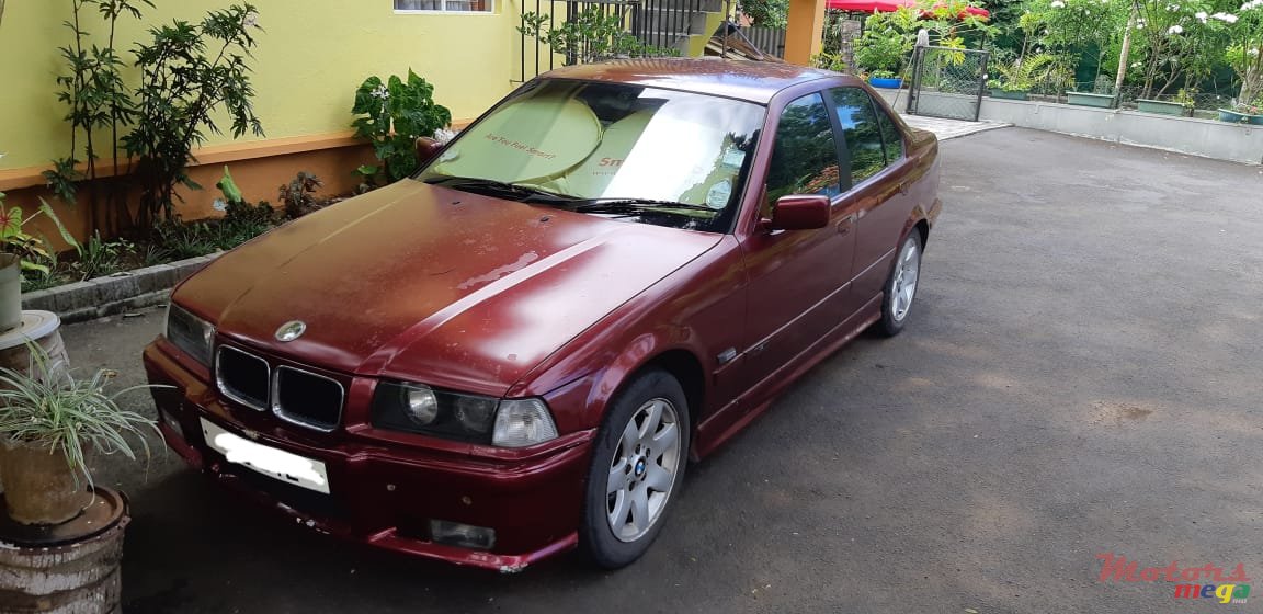 1992' BMW 3 Series E39 photo #1