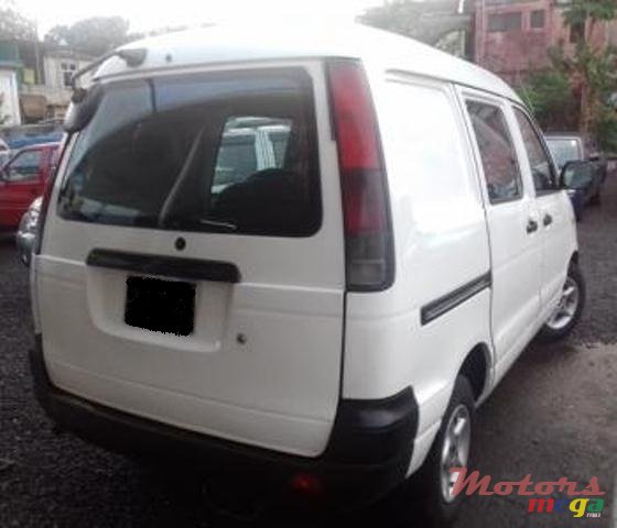 2004' Toyota Town Ace photo #4