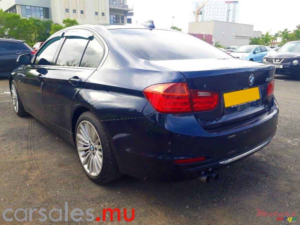 2012' BMW 328 i Luxury Line photo #3