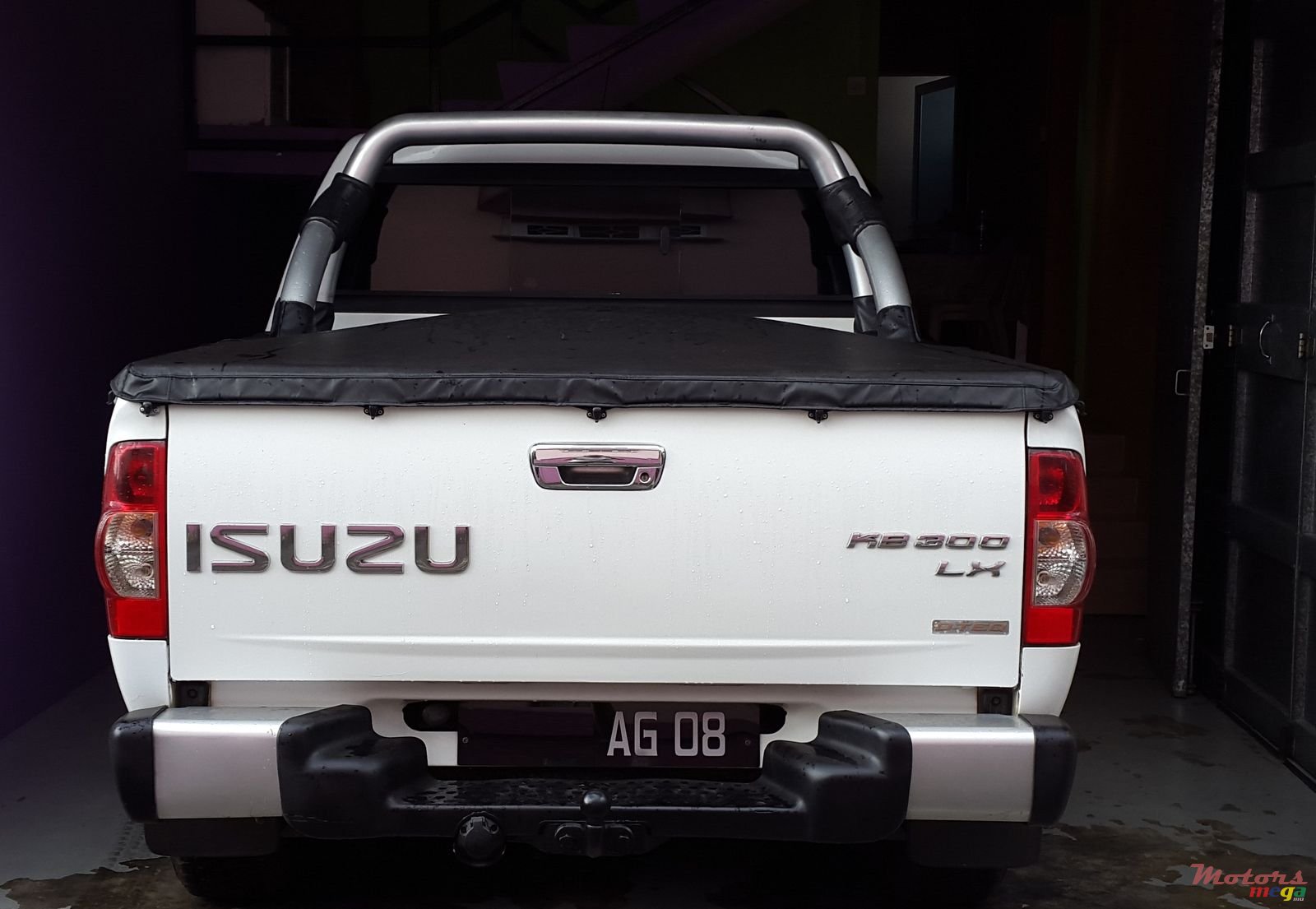 2008' Isuzu KB Series KB 300 LX DTEQ photo #3