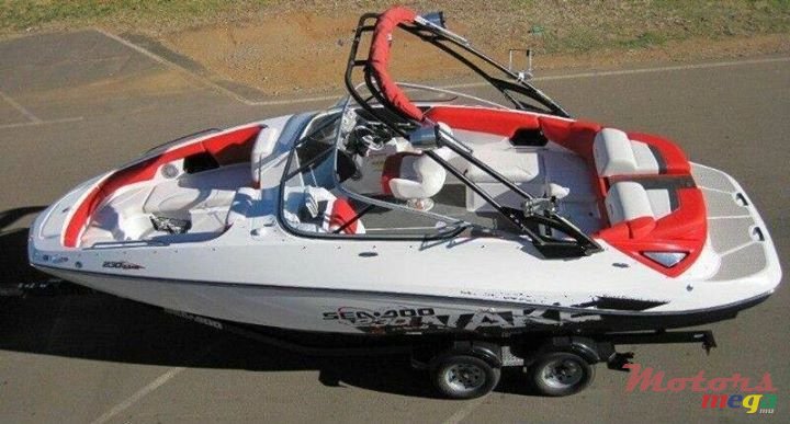 2011' Sea Doo photo #3