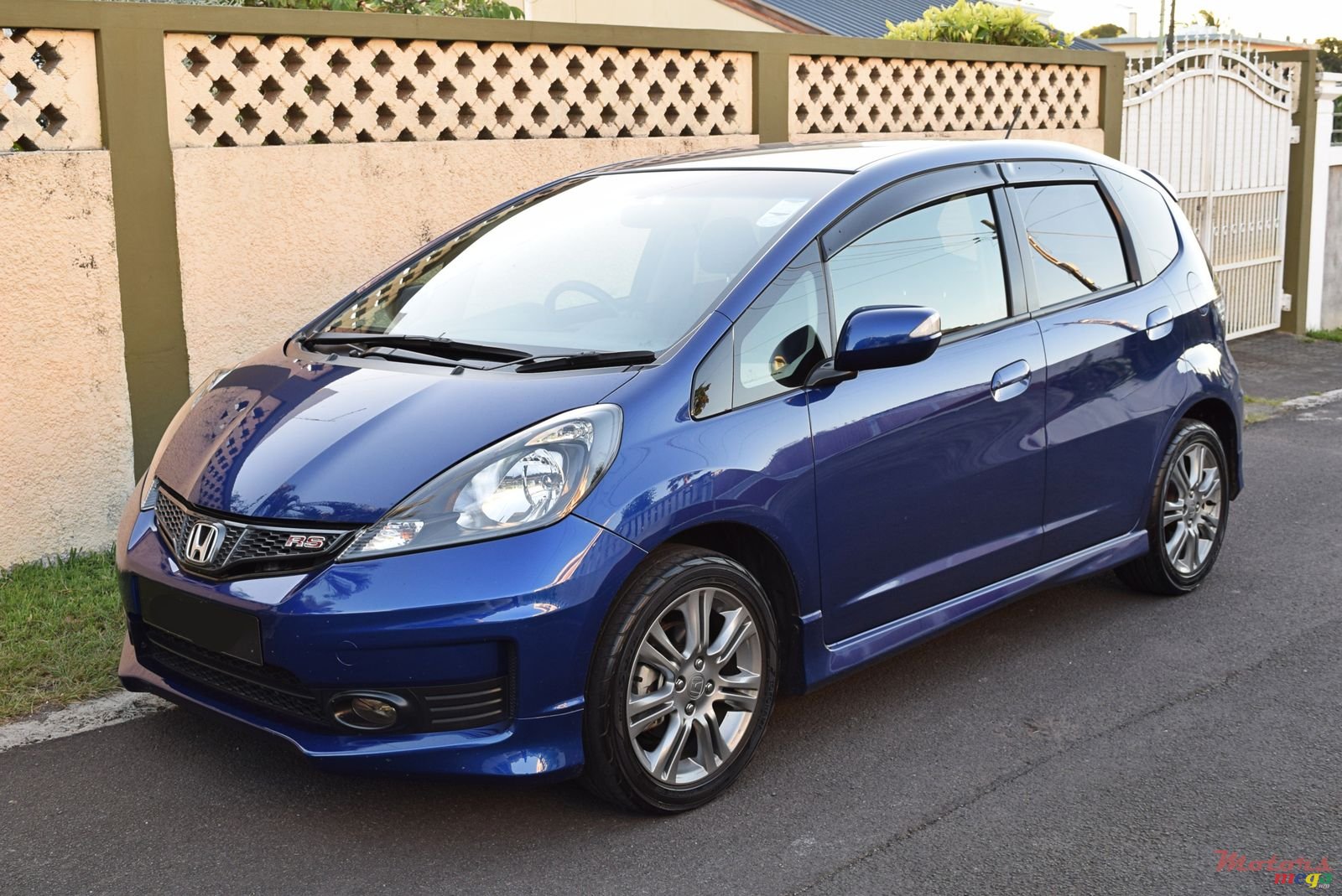 2011' Honda Fit RS version photo #1