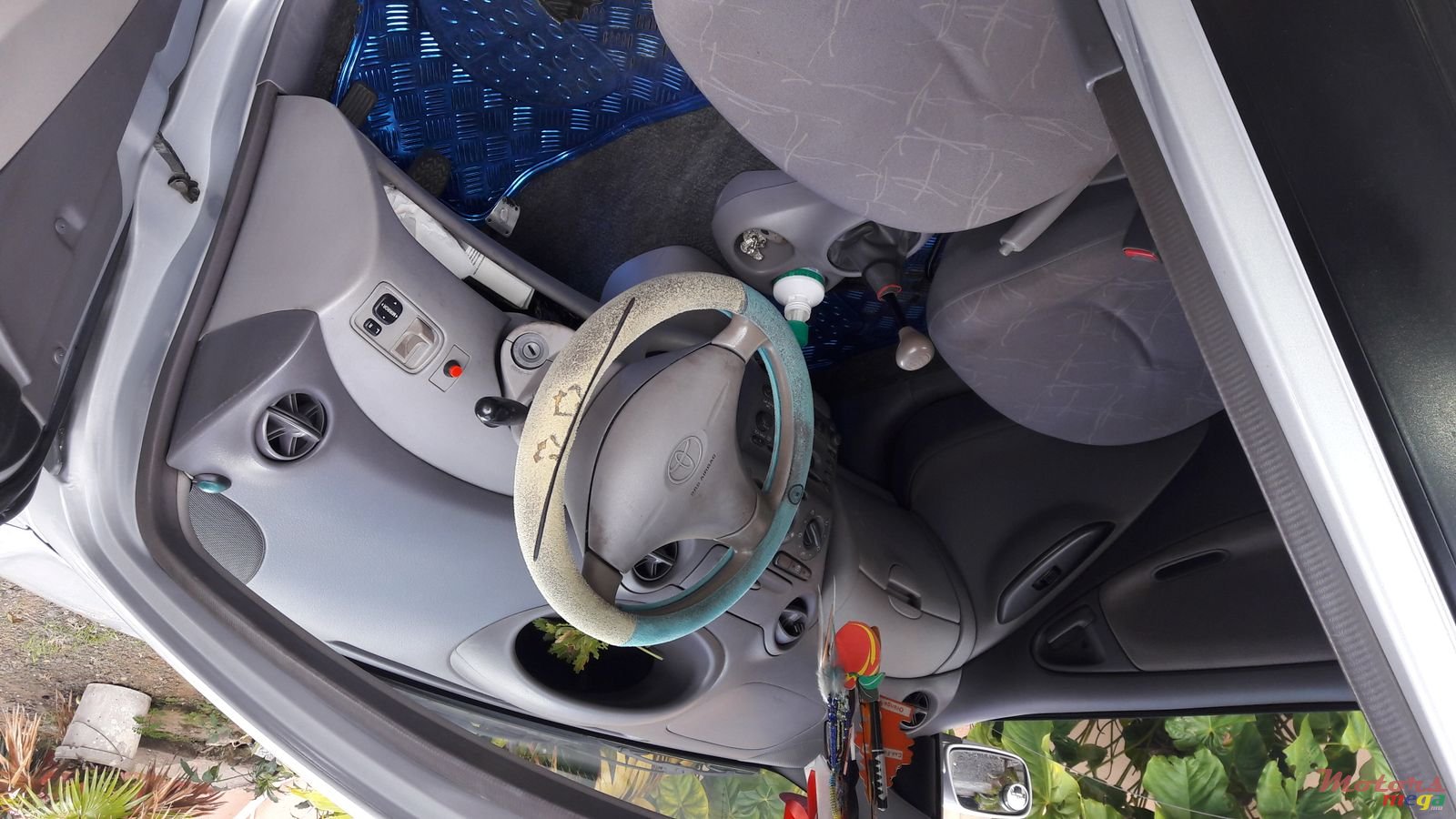 2000' Toyota Corolla photo #4