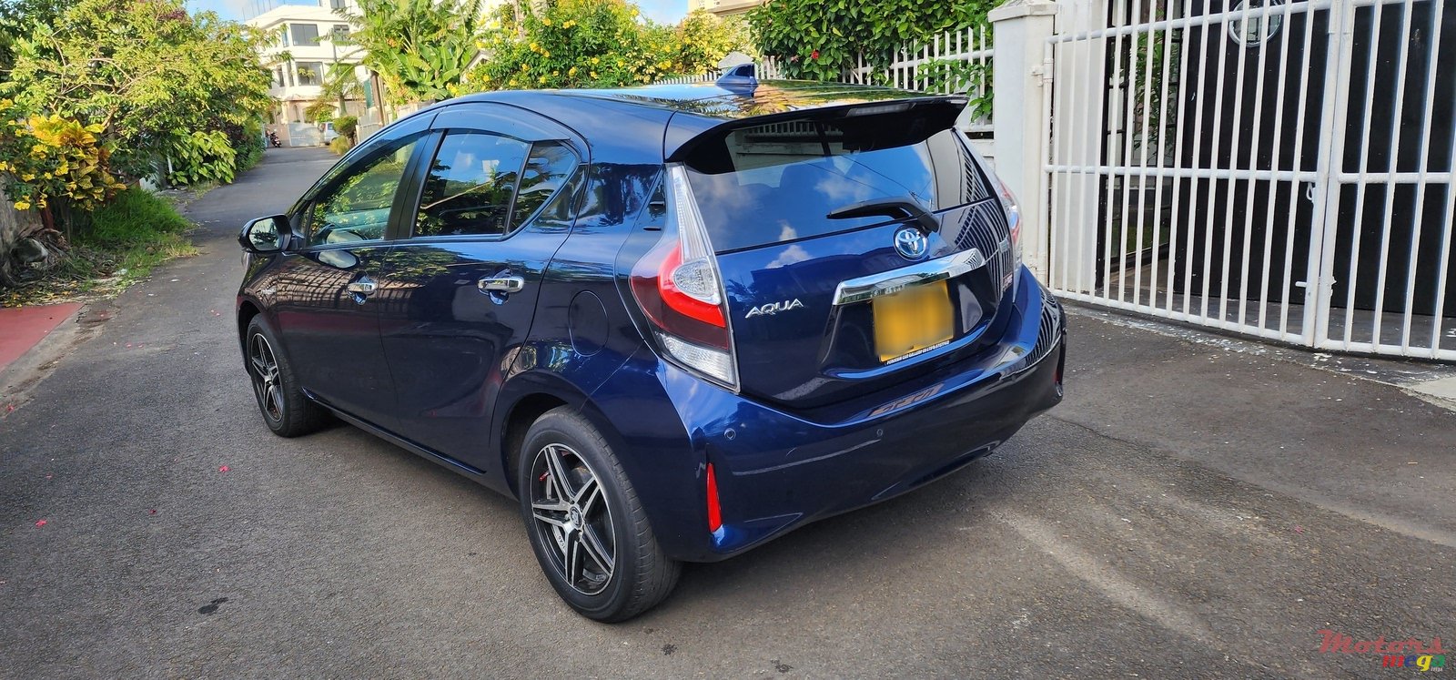 2020' Toyota Aqua photo #1